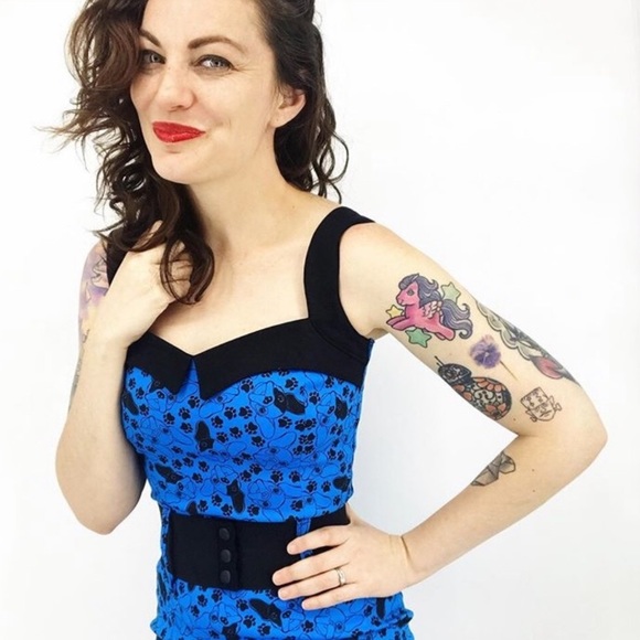 Dresses & Skirts - Welcome to my closet! @theelectricgem 💎